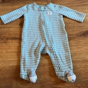 5/$10 Carter’s Green and White Stripe Sleep and Play 3m